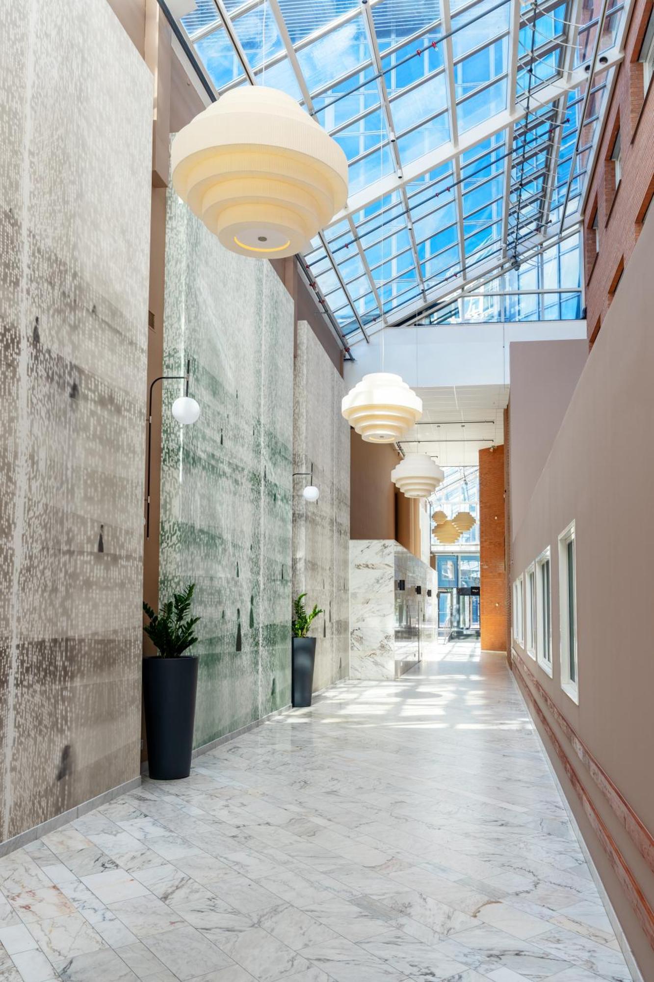 Voco Stockholm - Kista By Ihg Hotel Kültér fotó