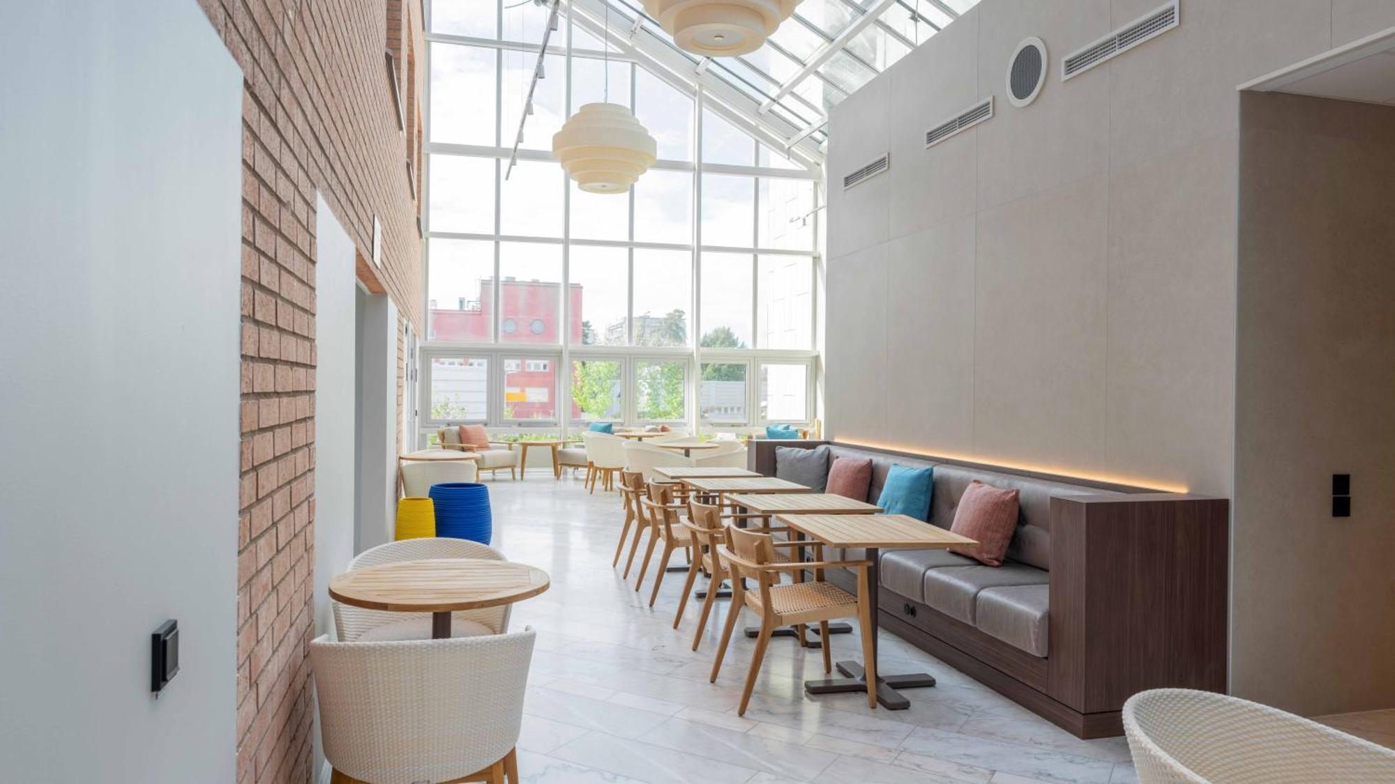 Voco Stockholm - Kista By Ihg Hotel Kültér fotó