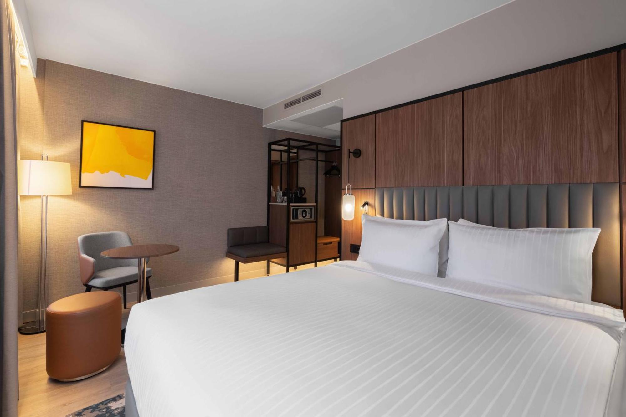 Voco Stockholm - Kista By Ihg Hotel Kültér fotó